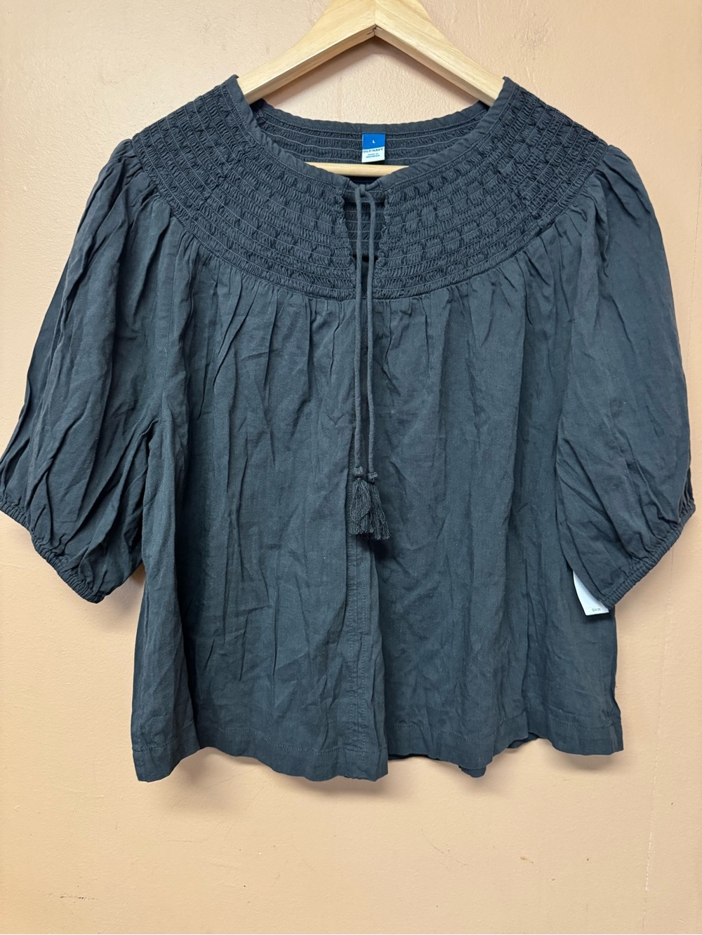 Old Navy Smocked Peasant Blouse NWT Large Gray Boho Cottagecore Top